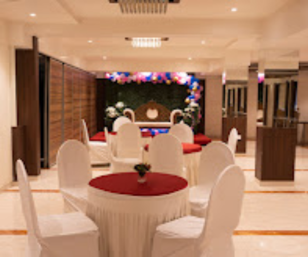 Main Gallery Image