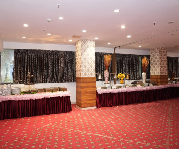Main Gallery Image