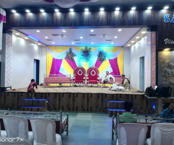 Main Gallery Image