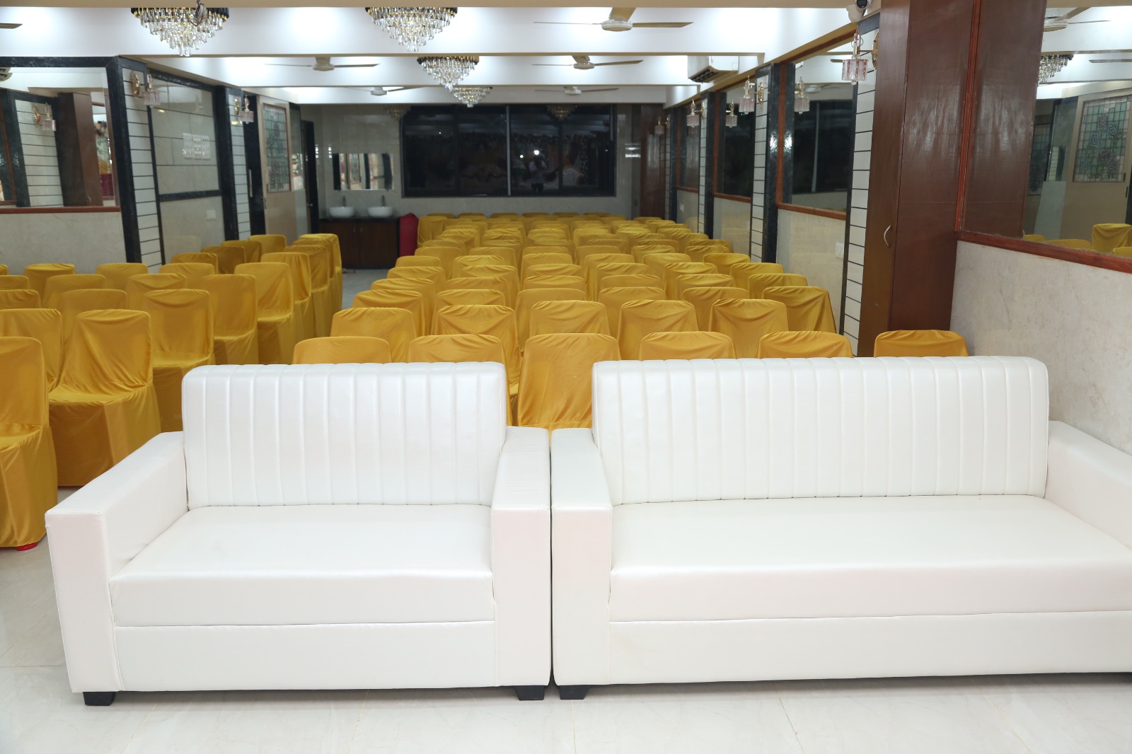 Main Gallery Image