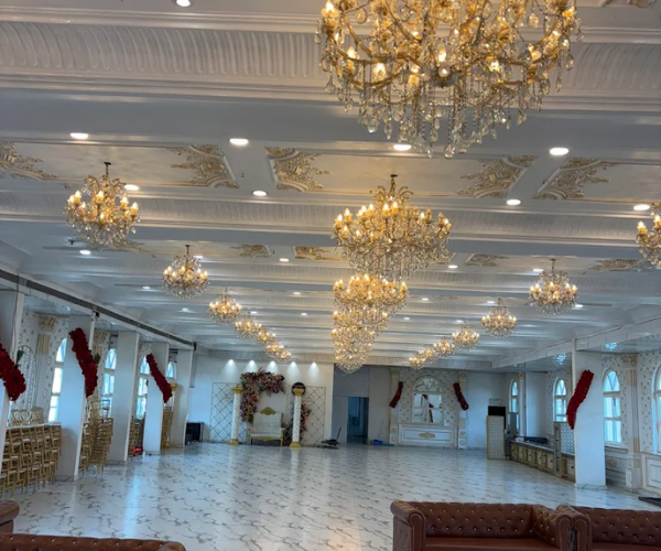 Main Gallery Image
