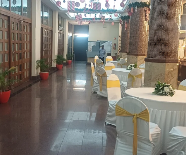 Main Gallery Image