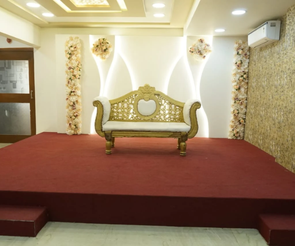 Main Gallery Image