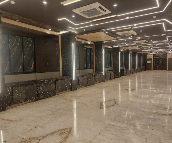 Main Gallery Image