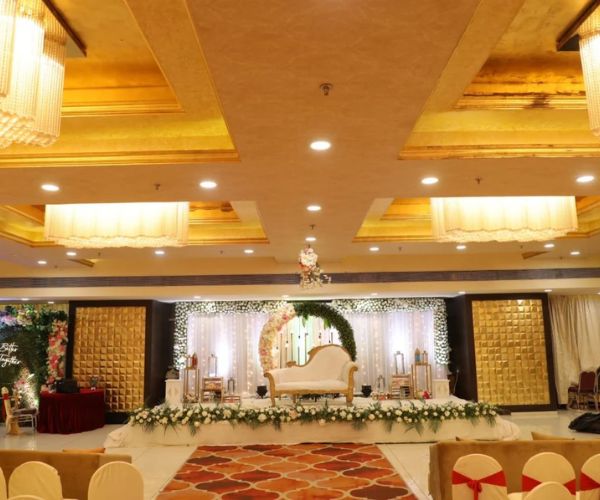 Main Gallery Image